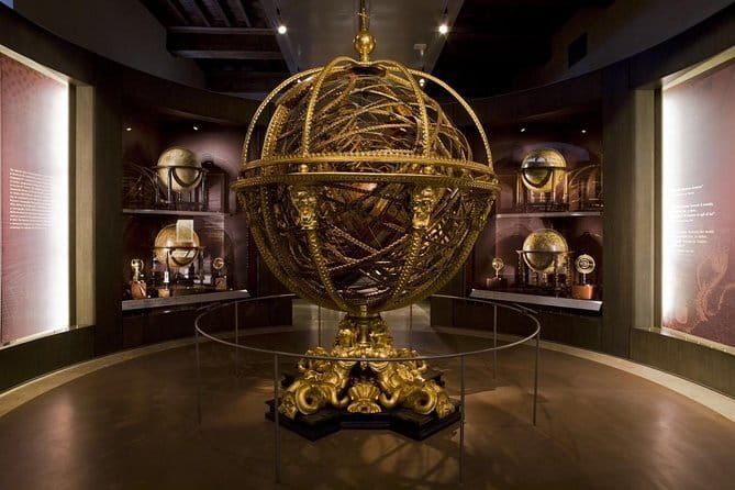 Medici's Mile Walking Tour plus Pitti Palace or Boboli Gardens Ticket - Choosing Pitti Palace or Boboli Gardens