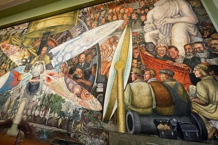 Mexico City: Exclusive Tour of Palacio de Bellas Artes - Is $64 a fair price?