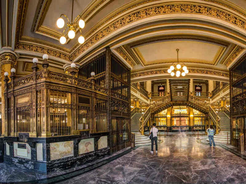 Mexico City Must-see Buildings & Palaces - MUNAL: the tour’s best stop for serious art