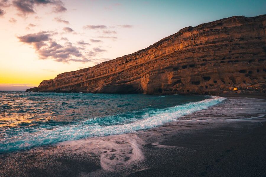 Minoan Luxuries: Ancient Palaces, Messara Wineries & Matala - Who should book this Crete day tour?