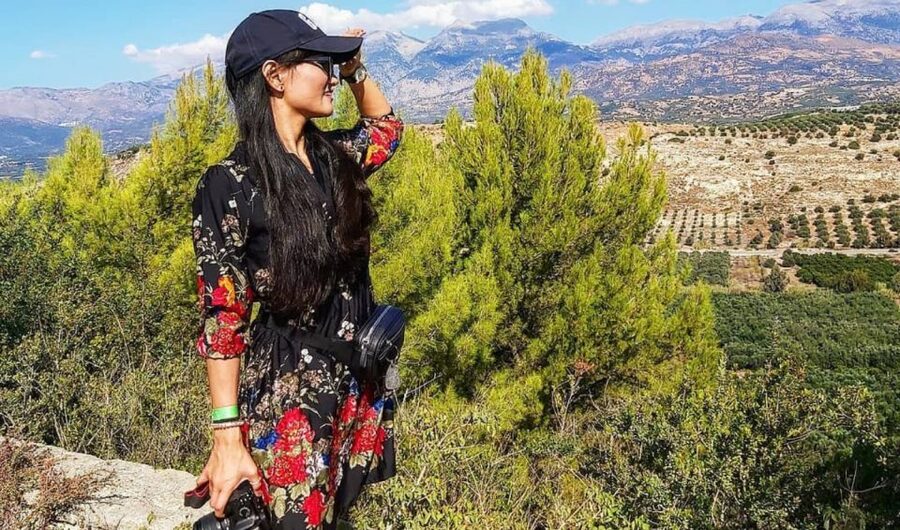Minoan Luxuries: Ancient Palaces, Messara Wineries & Matala - What the private service adds