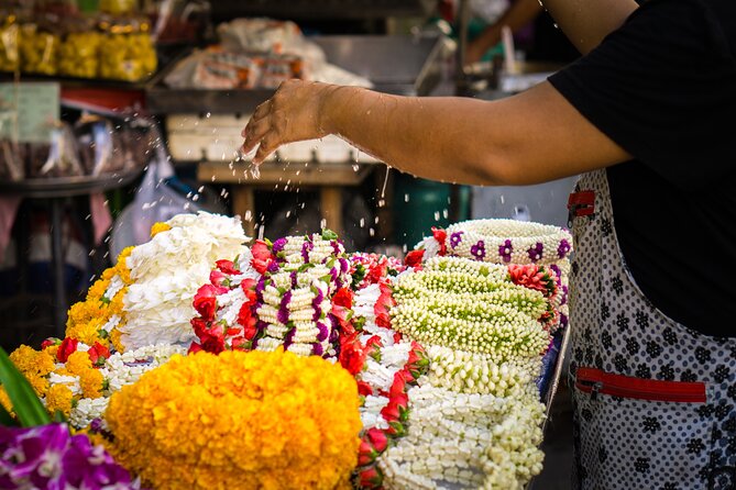 Morning Buddhist Almsgiving, Grand Palace and Flower Market Tour in Bangkok - Dress carefully for the palace