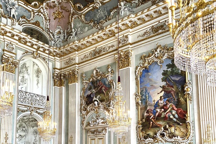 Munich Nymphenburg Palace & Carriage Museum Fast-Track Tour - Practical plan for your two hours