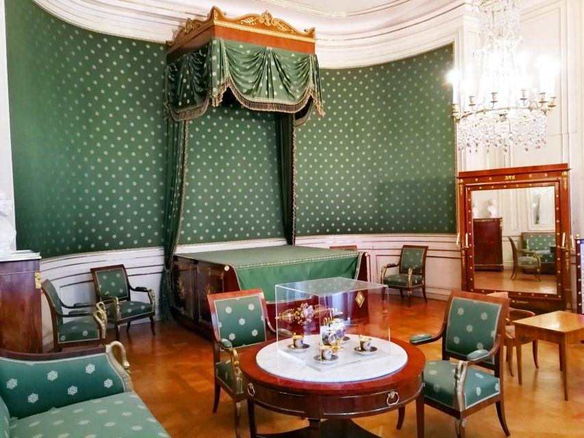 Munich: Nymphenburg Palace with official Guide - How Wolfgang Brehm shapes the experience