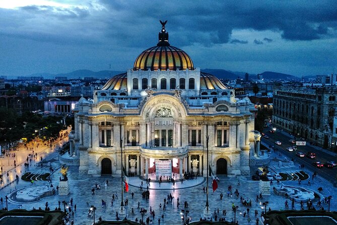 Must-see Buildings & Palaces of Mexico City - Palacio Postal: Mexico City’s grand old post office