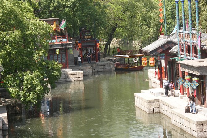 Mutianyu Great Wall and Summer Palace Private Tour with Acrobatic Show Option - Practical details to settle before booking