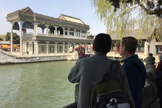 Mutianyu Great Wall and Summer Palace Private Tour with Acrobatic Show Option - What two hours on the wall feels like