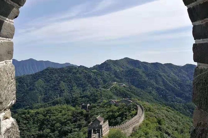 Mutianyu Great Wall and Summer Palace Private Tour with Lunch - A one-hour Northeast Chinese lunch stop