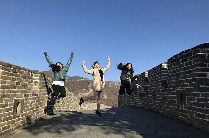 Mutianyu Great Wall & Summer Palace Private Layover Guided Tour - Who should book this Beijing layover tour?