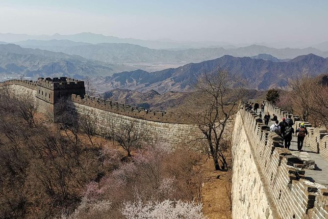 Mutianyu Great Wall, Summer Palace Private Tour All Inclusive - Summer Palace: royal gardens beside Kunming Lake