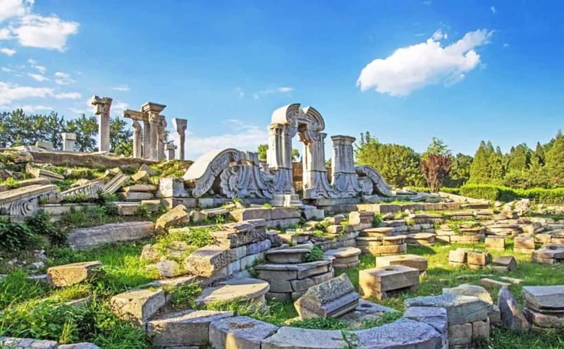 Mutianyu Wall, Summer Palace & Old Summer Palace Day Tour - Choosing between coach, private, and lunch options