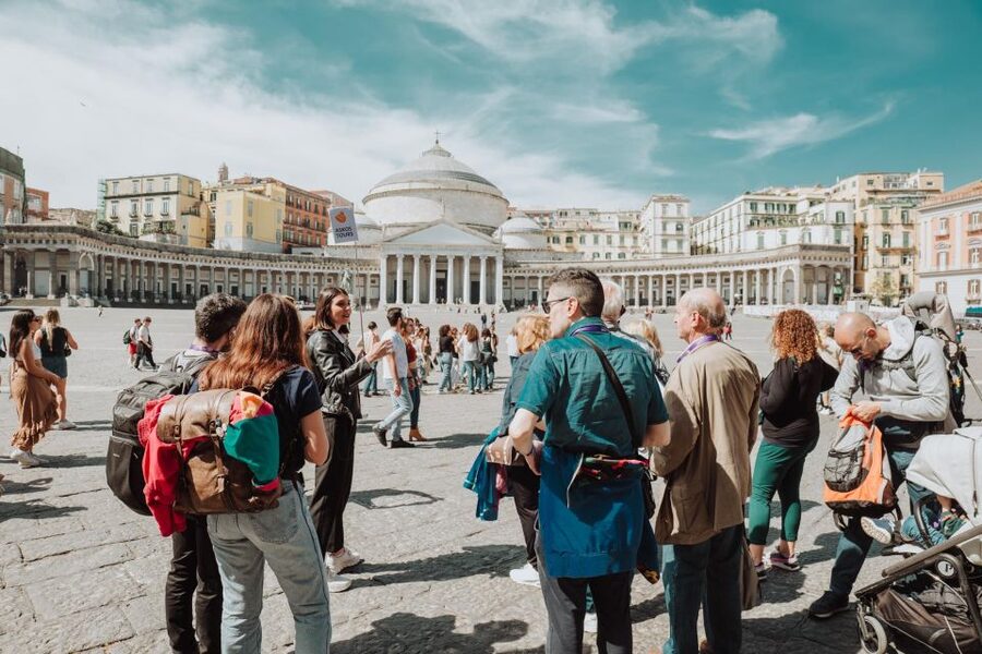 Naples: Royal Palace and Monumental Area Small Group Tour - The seafront walk to Castel dell’Ovo
