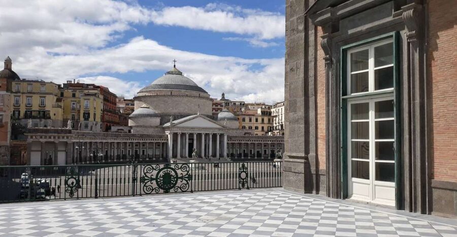 Naples: Royal Palace and Spanish Quarter Private Tour - Piazza del Plebiscito puts Naples on a grand scale