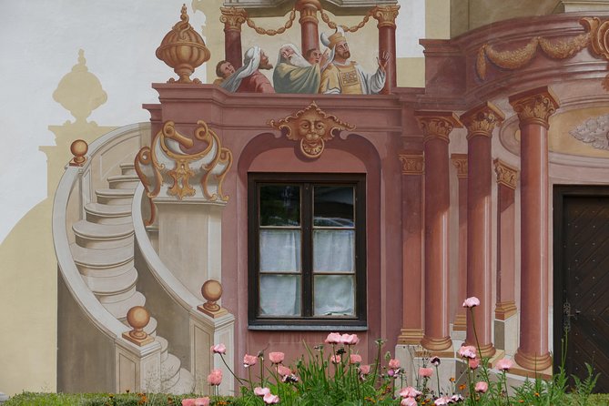 Neuschwanstein Castle and Linderhof Palace Day Trip from Munich - Oberammergau adds a brief village glimpse