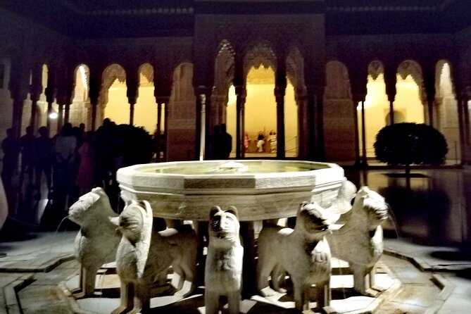 Night Tour of Alhambra and the Nasrid Palaces - Weather, cancellations, and planning concerns