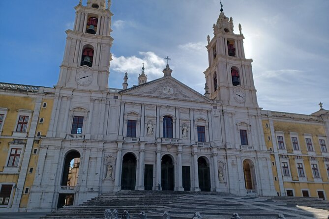 Óbidos - Nazaré - Mafra (National Palace of Mafra)Private tour from Lisbon - Three Portuguese places in one long day