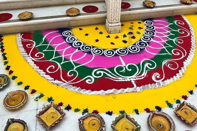 Old Bangalore Historical Walk thro Palace, Temples, Fort & Market - A quieter finish at the Jain temple