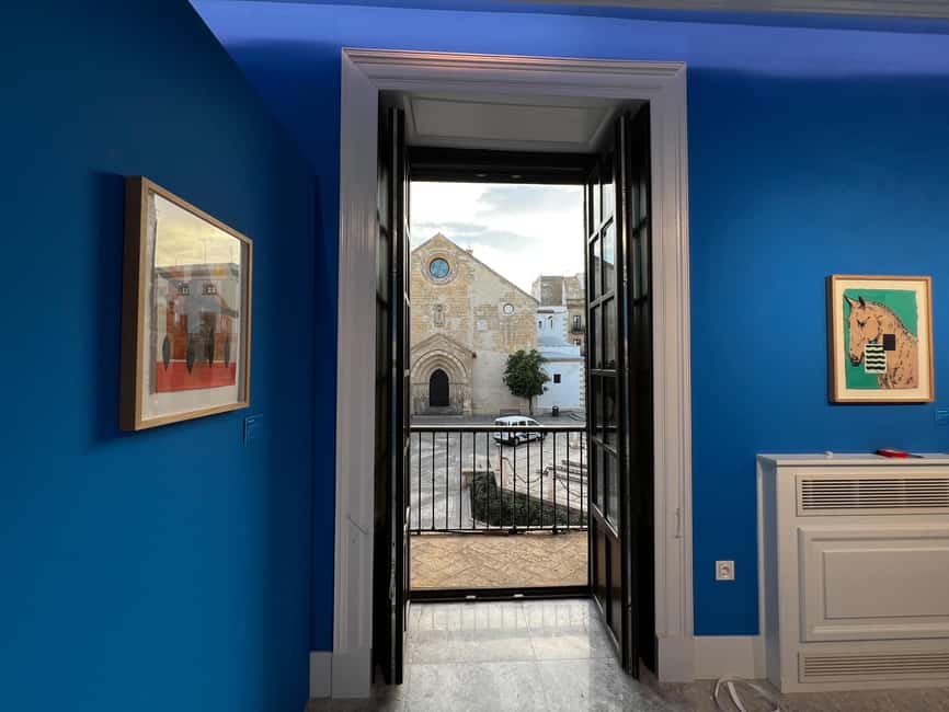 Palacio San Dionisio - Sherry Wine Museum - Entering Palacio San Dionisio in Jerez