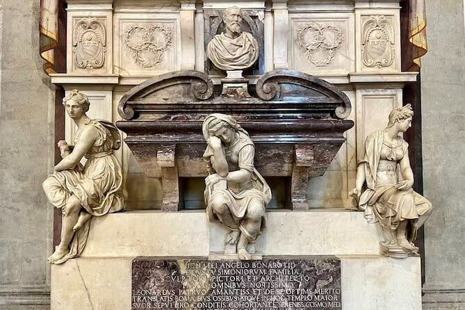 Palazzo Vecchio Private Tour + Arnolfo's Tower Ticket - What the private format really adds