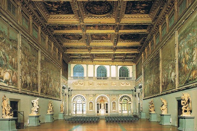 Palazzo Vecchio Small Group Tour - The value of a small group capped at 10