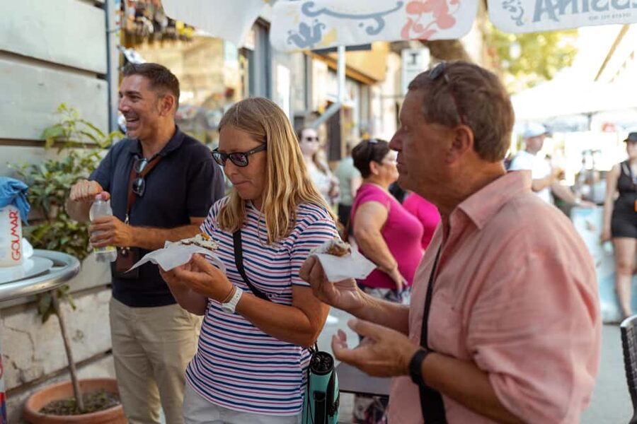 Palermo: City & Palazzo dei Normanni Guided Walking Tour - Cannolo or granita at a local café