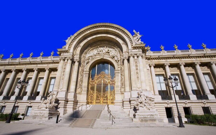 Petit Palais Paris Museum of Fine Arts Tour with Tickets - Languages, access, and group size