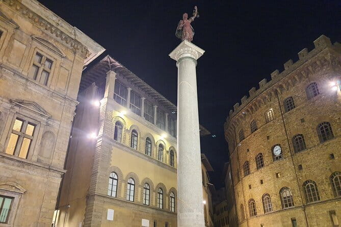 Pitti Palace, Palatina Gallery and the Medici: Arts and Power in Florence. - One and a half hours with Medici masterpieces