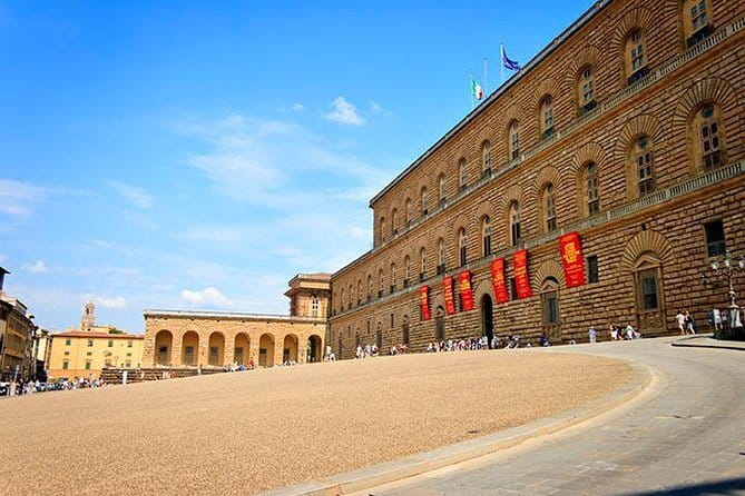 Pitti Palace - Private Tour At Galleria Palatina Incl. Tkts To Boboli Gardens - Two hours inside the Palatine Gallery and Chapel