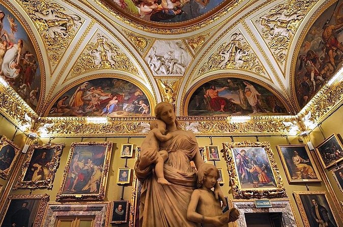 Pitti Palace Private Tour With 5- Star Guide - Reading the price as a value decision