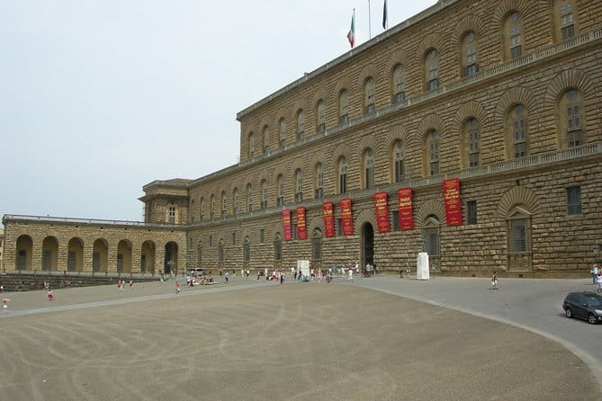 Pitti Palace Small Group Tour - Key points at a glance