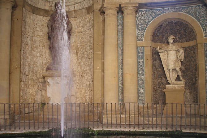 Pitti Palace: The Royal Palace of Florence - Two hours in the Palatine Gallery
