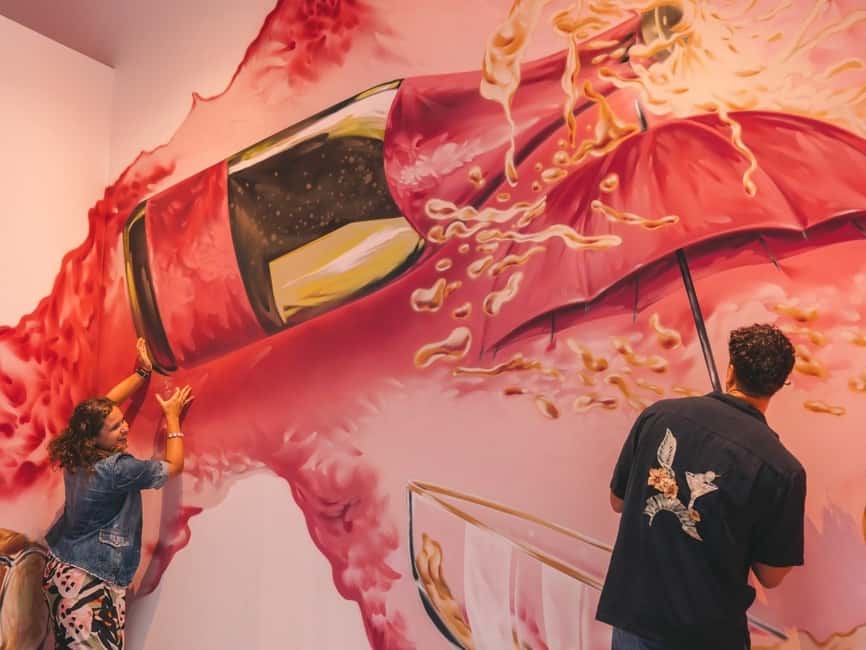 Porto: Pink Palace: The Eccentric World of Rosé Wine - Who will enjoy the Pink Palace most