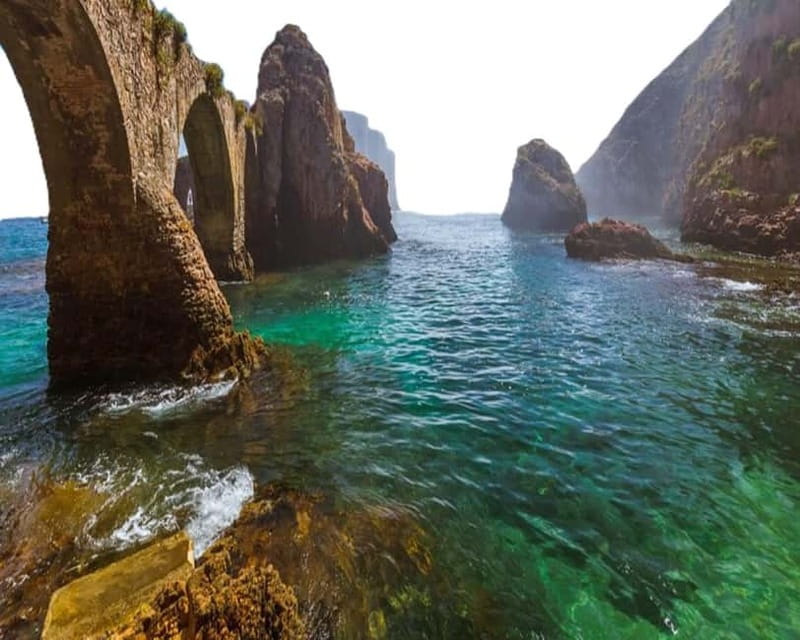 Portugal Hidden Gems: Berlenga, Peniche & Royal Palace Mafra - Peniche gives the morning a local Portuguese feel