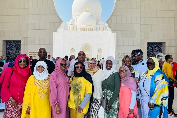 Private Abu Dhabi City tour with Gold Coffee at Emirates Palace - Sheikh Zayed Grand Mosque: allow time for the main event