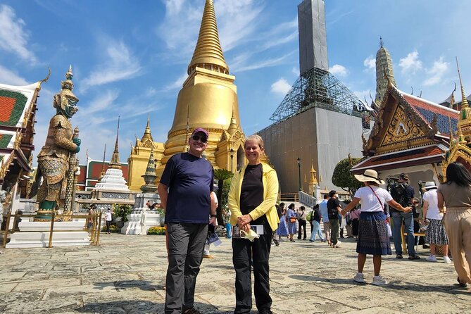 Private Bangkok City Tour Full Day With The Grand Palace - The Grand Palace and Emerald Buddha