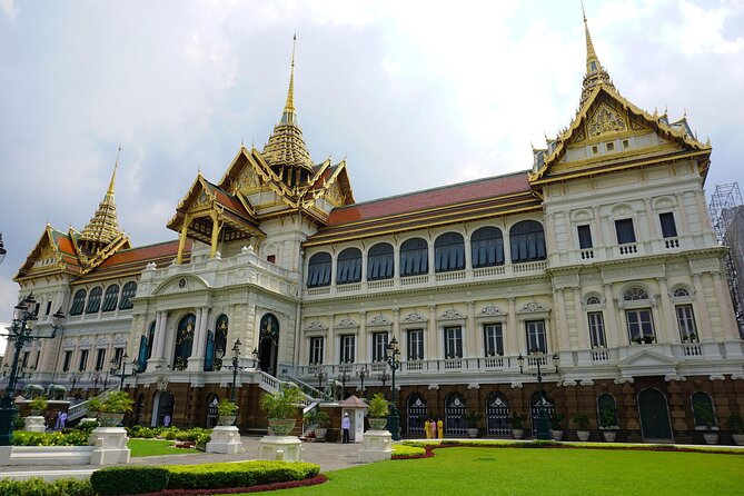 Private Bangkok City Tour One Day With The Grand Palace - The Grand Palace and Wat Phra Kaew