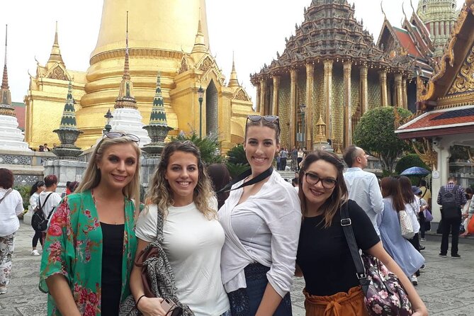 Private Bangkok City Tour One Day With The Grand Palace - Wat Traimit and the solid-gold Buddha
