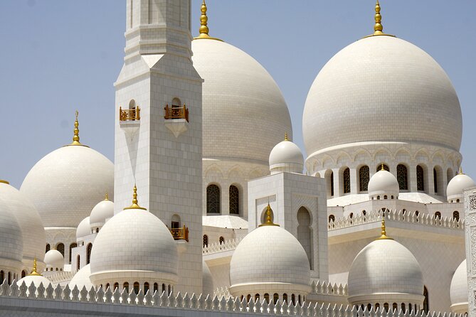 Private Full Day Tour Abu Dhabi City, Grand Mosque & Palace - The Corniche and Emirates Palace from the road
