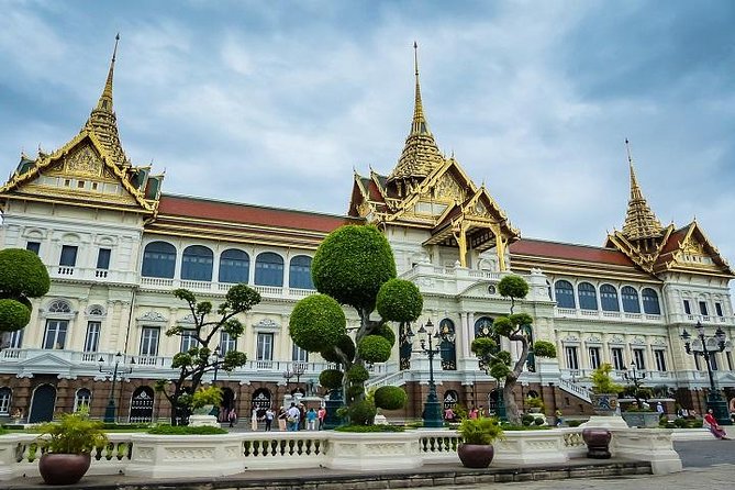 Private Grand Palace Bangkok City Tour & Klong Longtail Boat Trip - Why this one-day route works in Bangkok