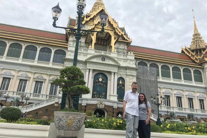 Private Grand Palace Bangkok City Tour & Klong Longtail Boat Trip - Wat Pho and the Reclining Buddha