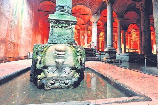 Private Guided Basilica Cistern and Topkapi Palace with Skip Line - Why this pairing works so well in Istanbul