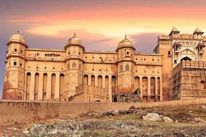 Private Guided Jaipur Tour: Amber Fort,City Palace, Water Palace - Amber Fort, the day’s grandest visit