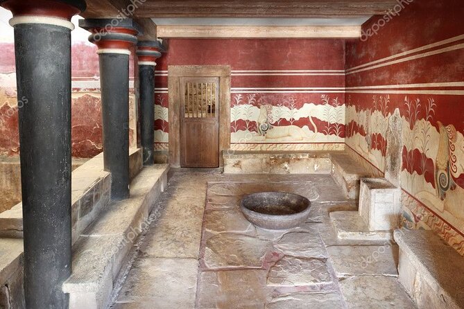 Private Guided Tour to Knossos Palace, the Museum and Heraklion - Heraklion Archaeological Museum in one focused hour
