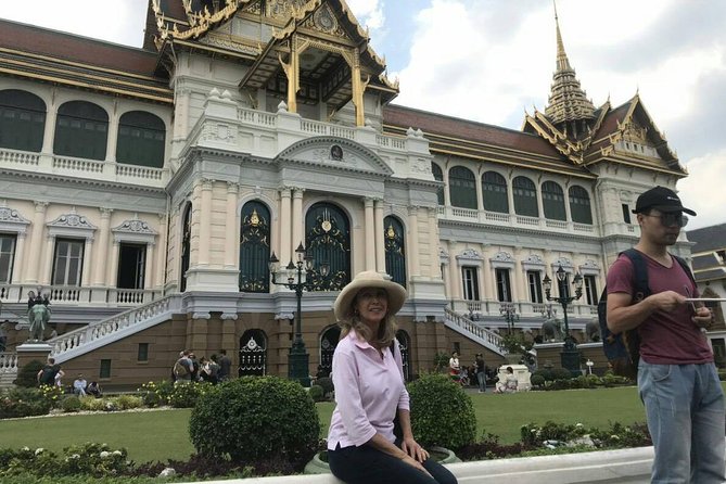 Private Half-Day Bangkok City Tour with The Grand Palace - A quick look at Bangkok’s Amulet Market