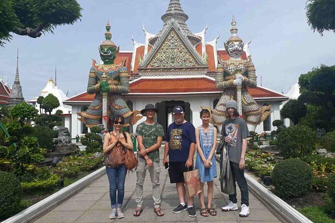 Private Half Day Tour in Bangkok with the Grand Palace - The Grand Palace and the royal center