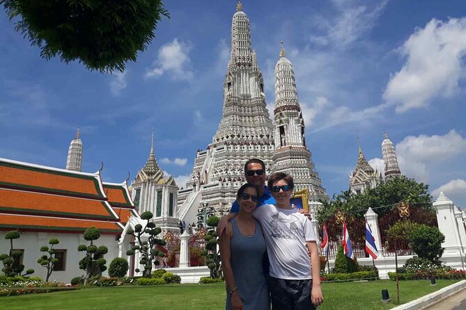 Private Half Day Tour in Bangkok with the Grand Palace - What the guide adds to the visit
