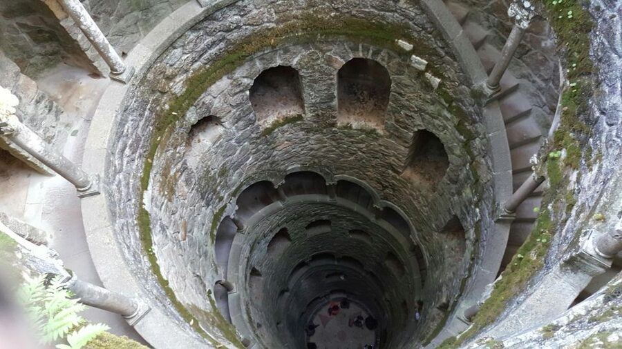 Private Half Day tour Sintra Pena Palace & Initiantion Well - My recommendation for booking