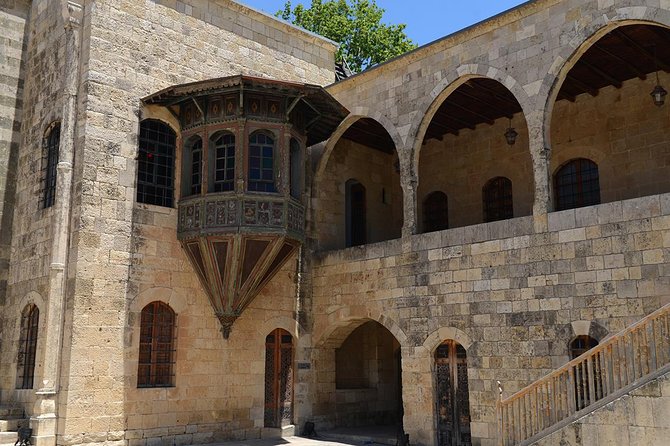 PRIVATE Half-Day Tour to Beiteddine Palace & Deir elQamar - Why this half-day trip matters
