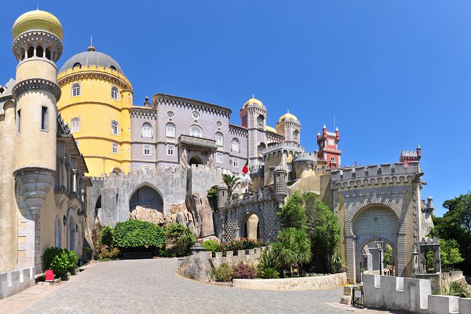 Private Half Day Tour to Sintra and Pena Palace from Lisbon - Key points to know before booking