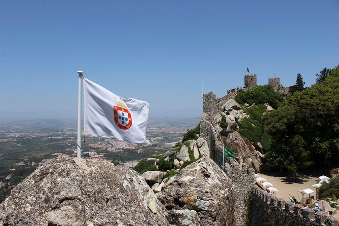 Private Half Day Tour to Sintra and Pena Palace from Lisbon - The guides make or break the experience